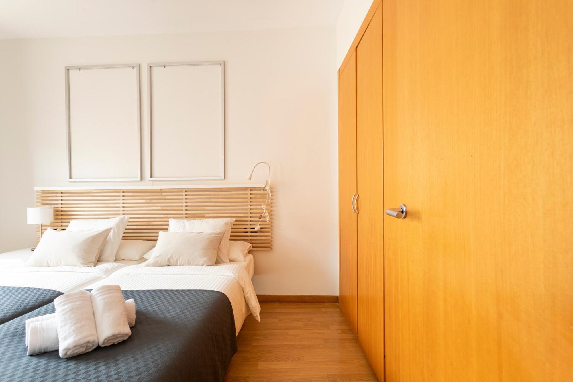Ab North Barcelona Apartments Santa Coloma de Gramanet المظهر الخارجي الصورة