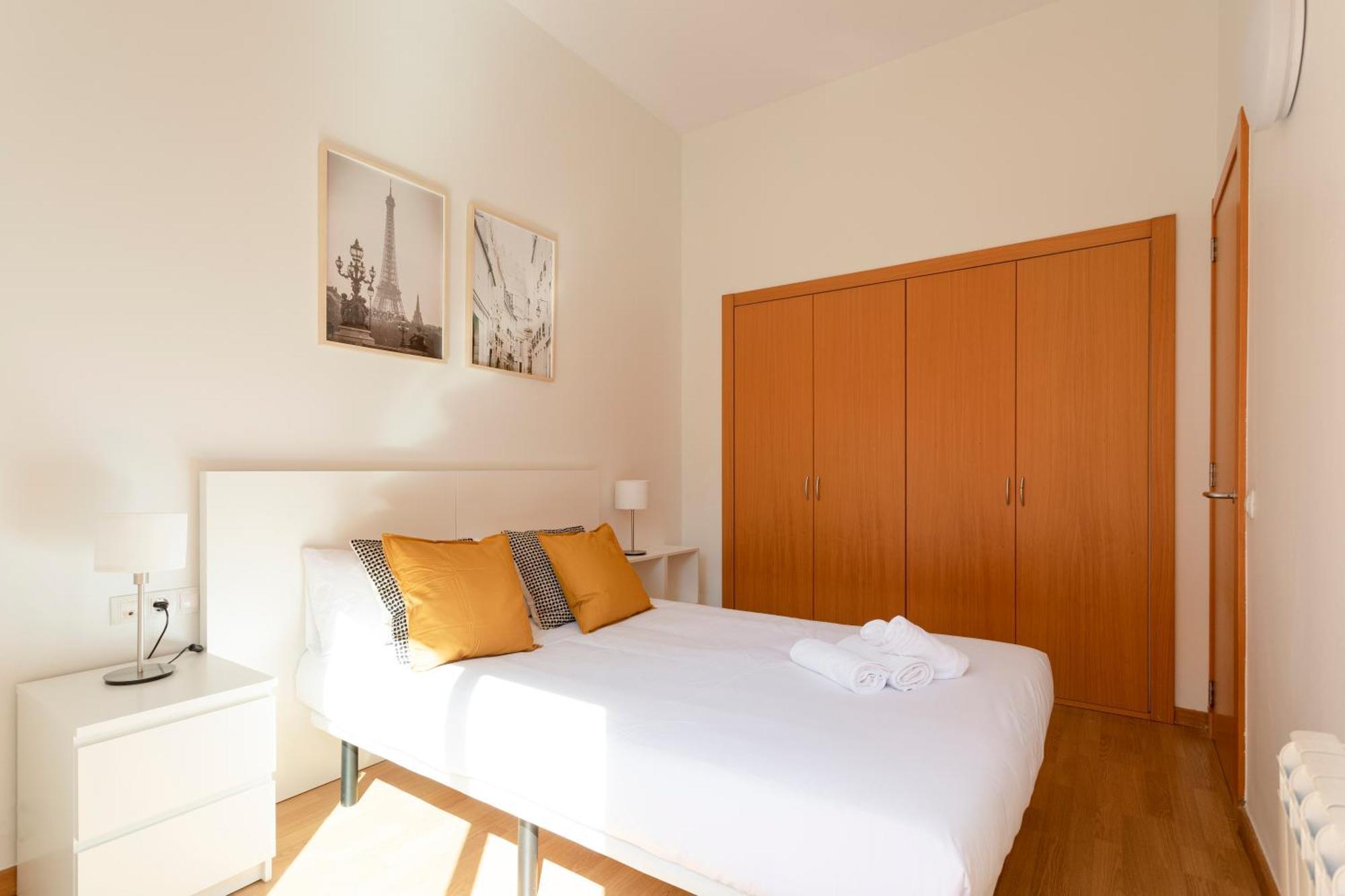 Ab North Barcelona Apartments Santa Coloma de Gramanet المظهر الخارجي الصورة
