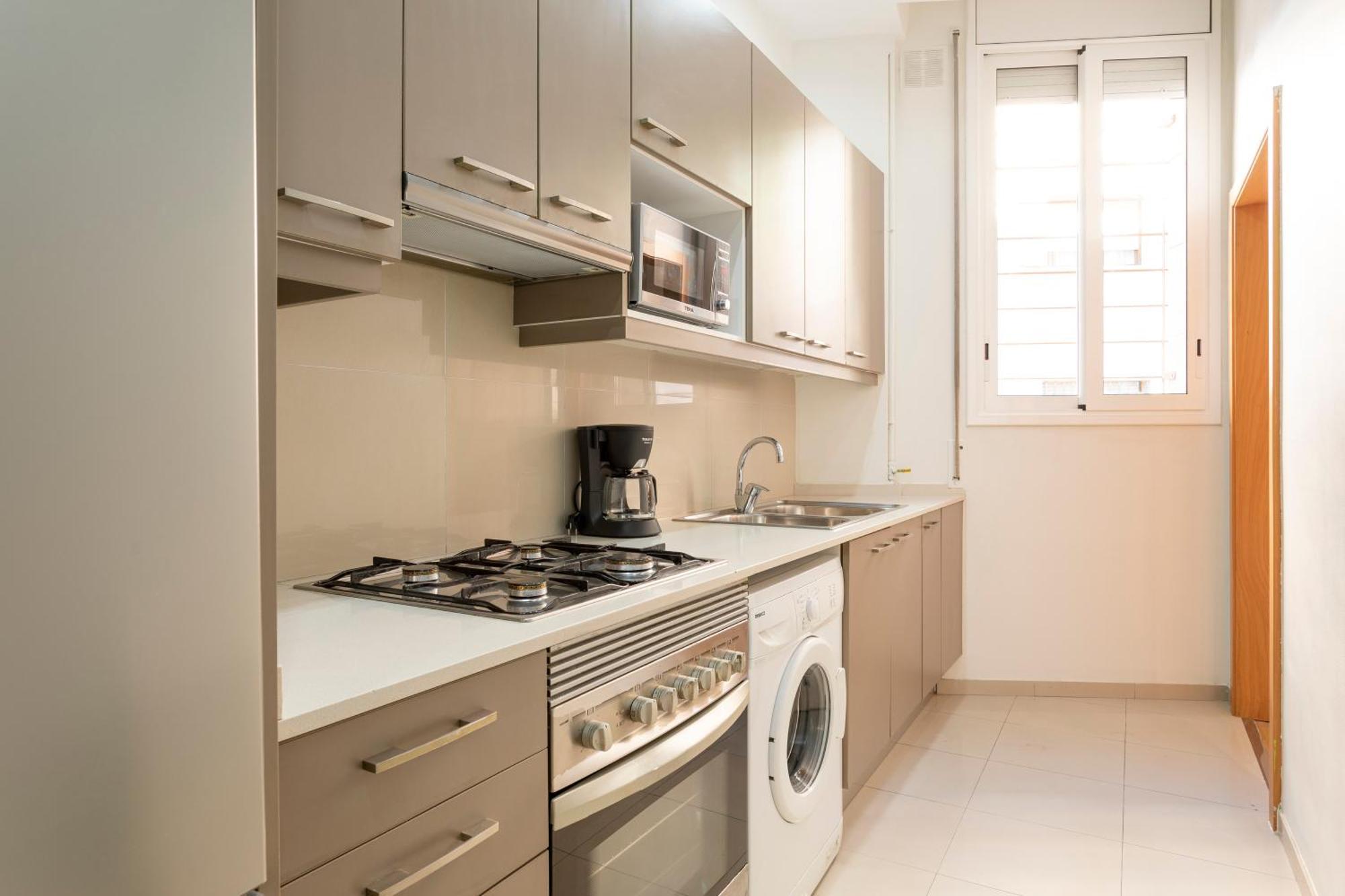 Ab North Barcelona Apartments Santa Coloma de Gramanet المظهر الخارجي الصورة